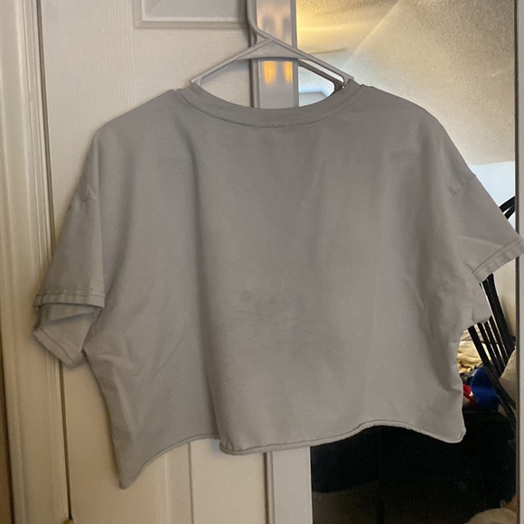 cropped tee - Picture 2 of 2